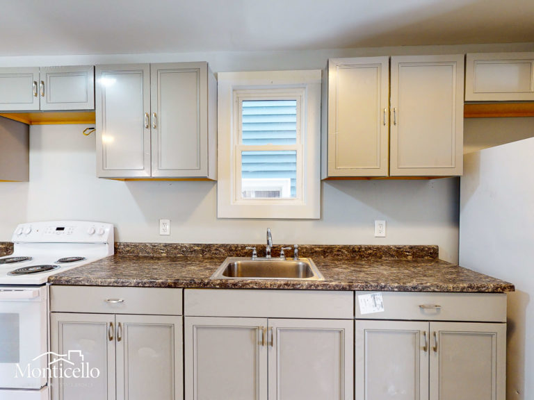 1ST FLR KITCHEN-2