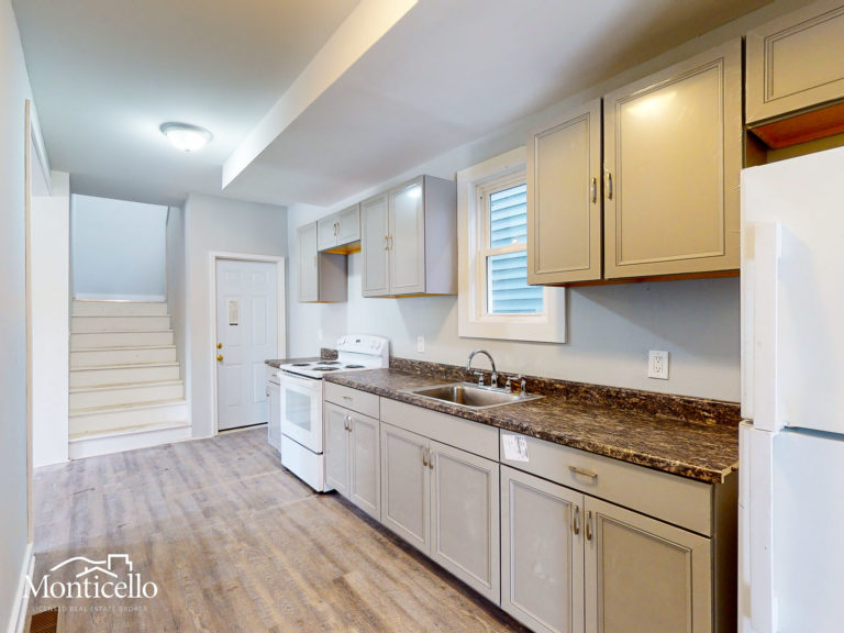 1ST FLR KITCHEN-3
