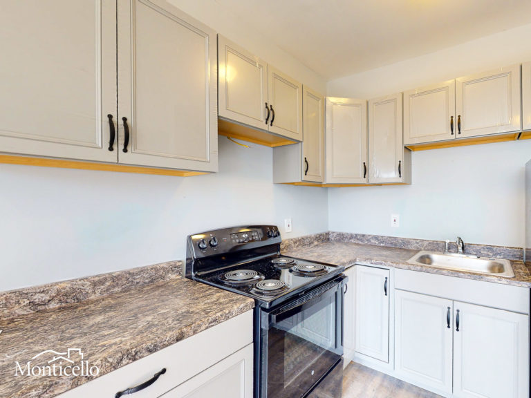 2ND FLR KITCHEN WITH DINING AREA-6